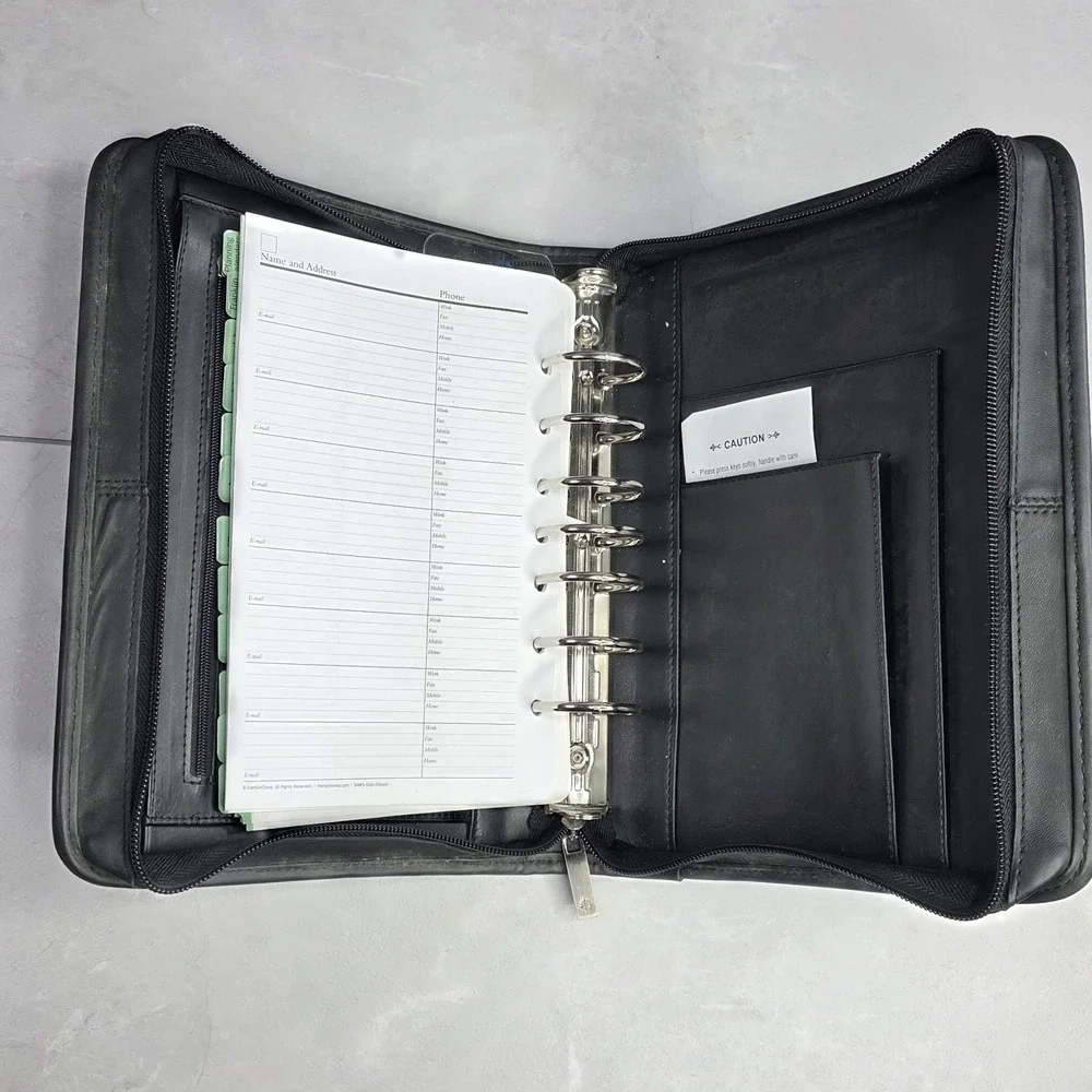 Franklin Covey Zip Around Classic Planner 7 Ring 10 x 8